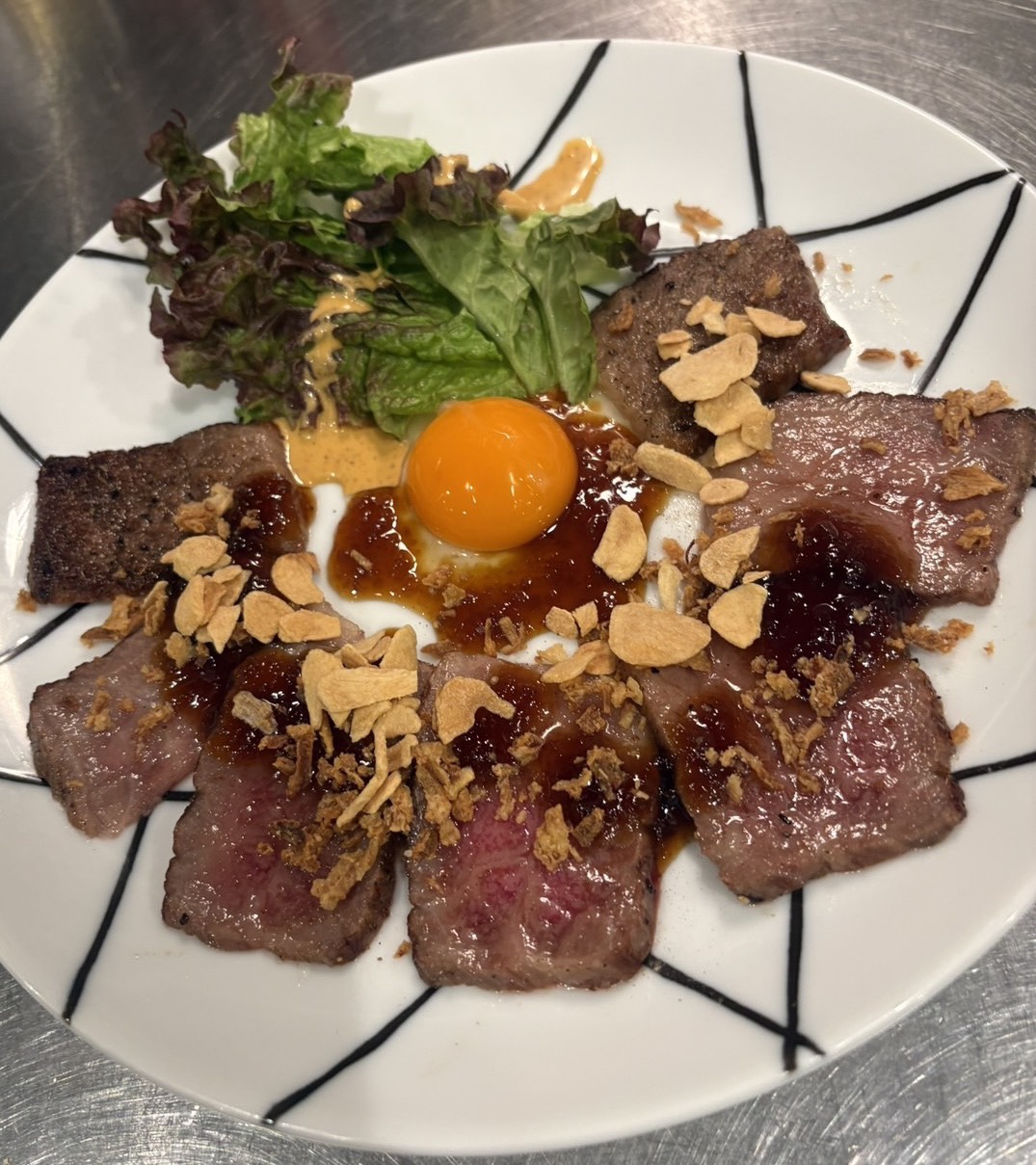 国産牛 炭火炙り牛タタキ